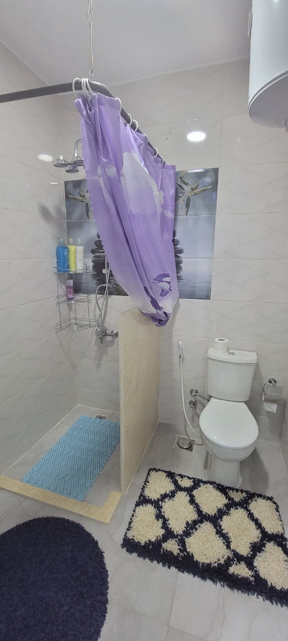 A private bathroom at the guest house